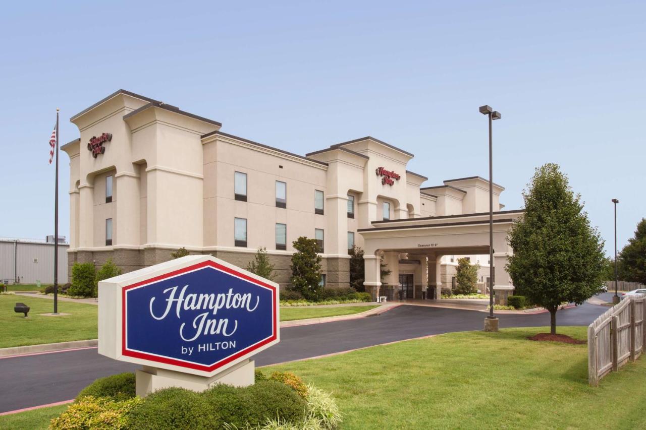 Hampton Inn Siloam Springs Екстериор снимка