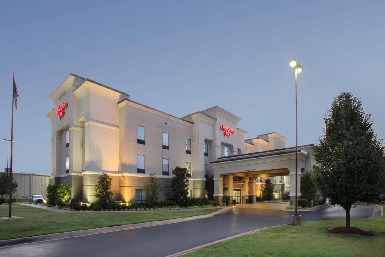 Hampton Inn Siloam Springs Екстериор снимка