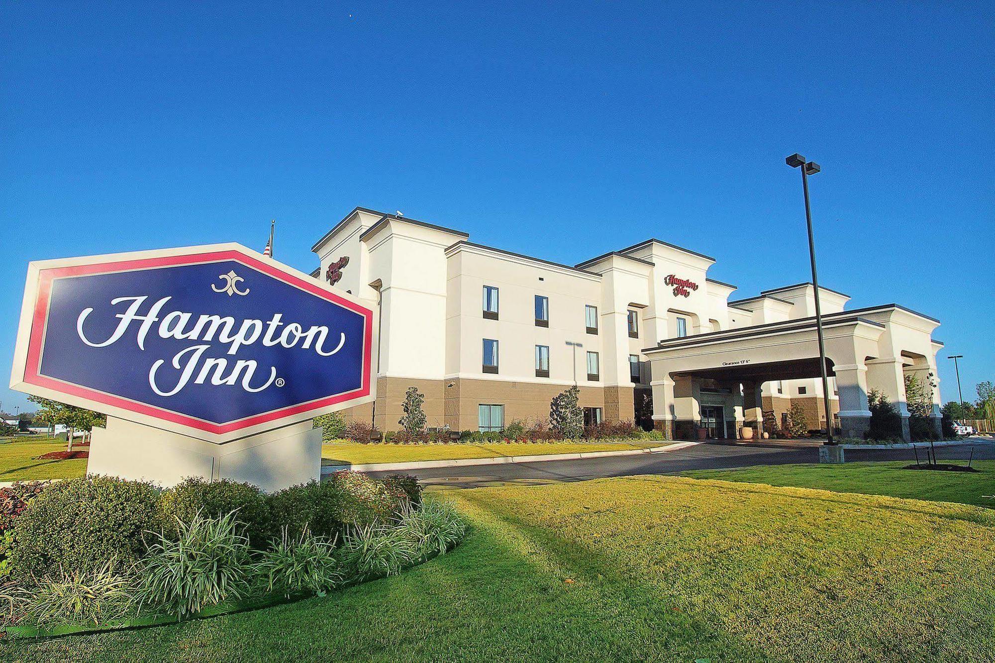 Hampton Inn Siloam Springs Екстериор снимка